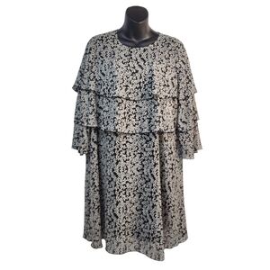 Who what wear Women's Black White Floral Print Dress Sz M